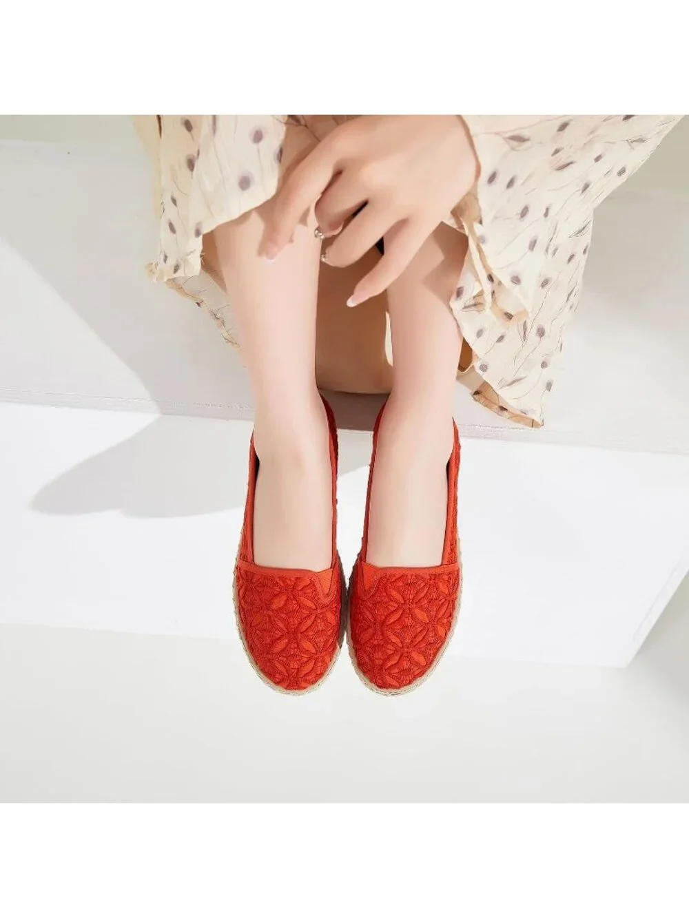 Womens Orange Rubber Flower Embroidered Comfortable Round Toe Casual Ballet Flat